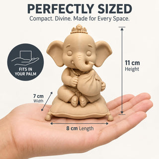 Size guide: 11 cm high, 8 cm long, 7 cm wide, fits in your palm