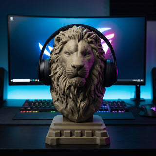 Regal Lion head desk sculpture