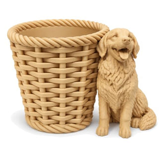 Dog pen holder showing sculpted fur and woven basket detail