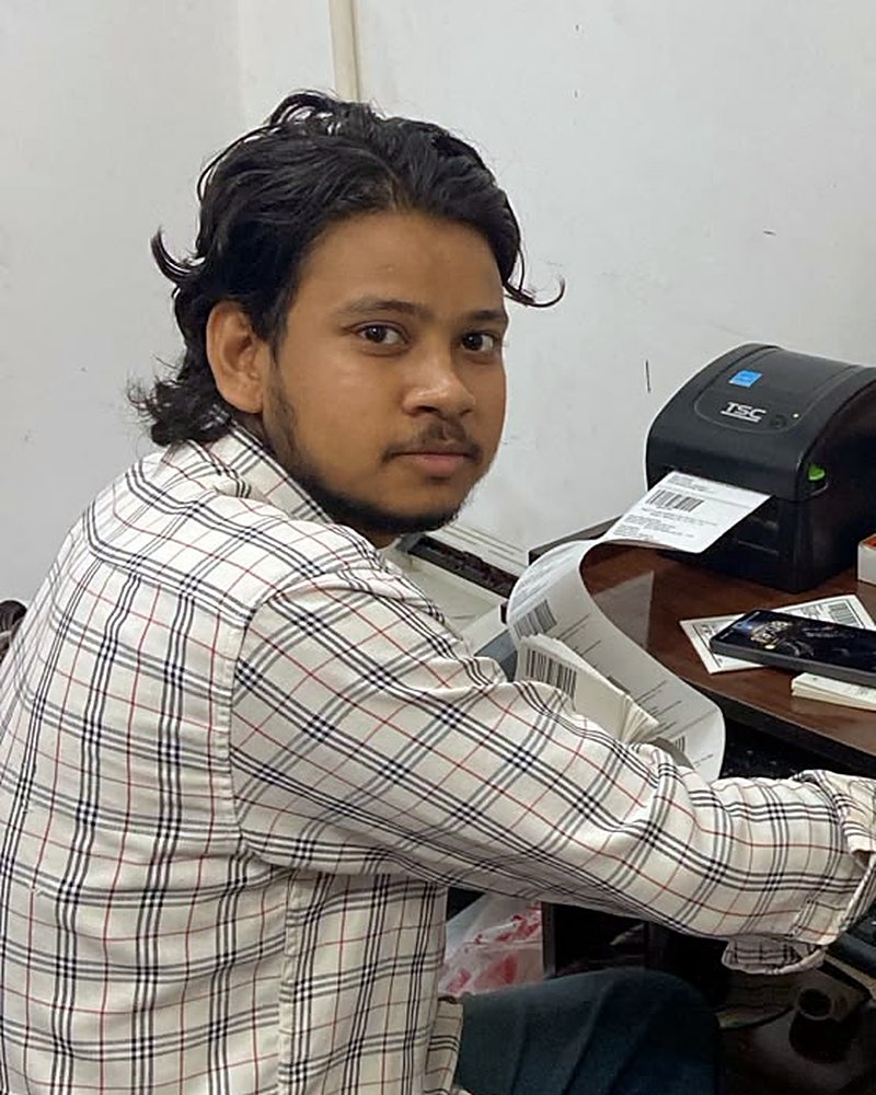 Satyam, Order Processing Lead at Khirki